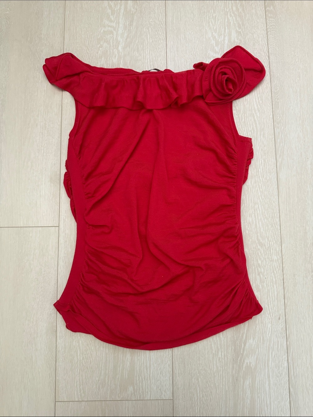 Elie Tahari Merino Wool Red Off-Shoulder Ruffle Camisole with Rosette